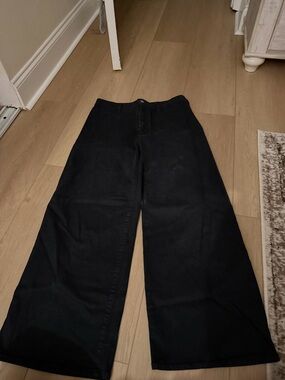 Universal Thread Black Wide-Leg Jeans